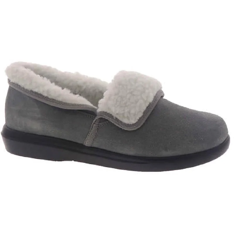 Colble Womens Suede Slip On Moccasin Slippers